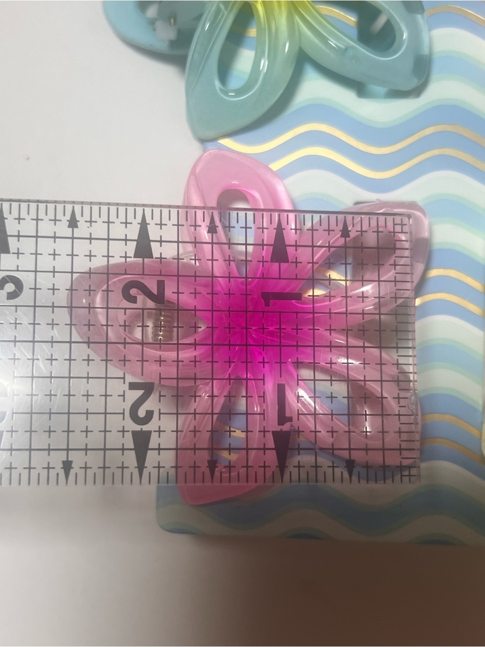Piper K Hair Clips pick 1 Lobster, Crab, Tropical, Patriotic Bear, Fruits, New - Picture 13 of 15